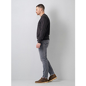 Men Denim Tapered